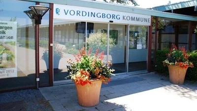 Indgang til rådhuset på Valdemarsgade
