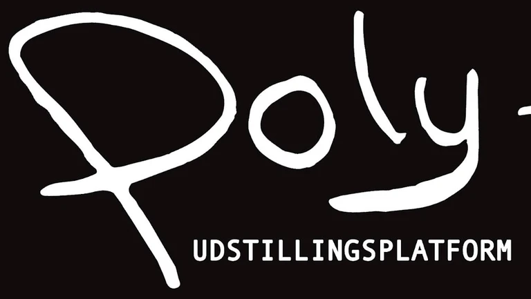Poly sort hvid